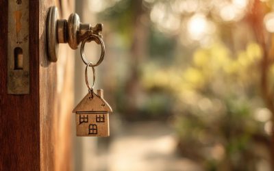 Viento y lluvia: cómo el mal tiempo afecta a cerraduras y puertas (y qué revisar)